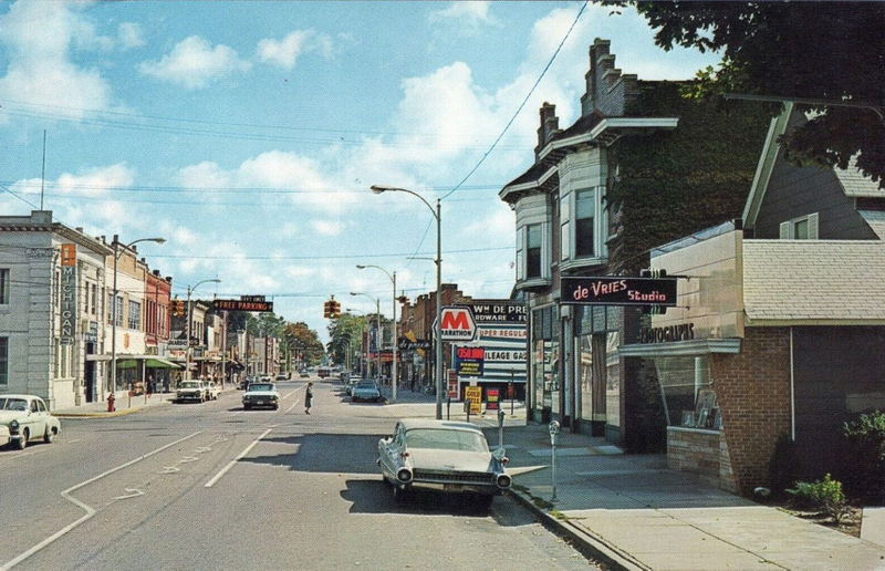 Zeeland Theater - Vintage Postcard (newer photo)